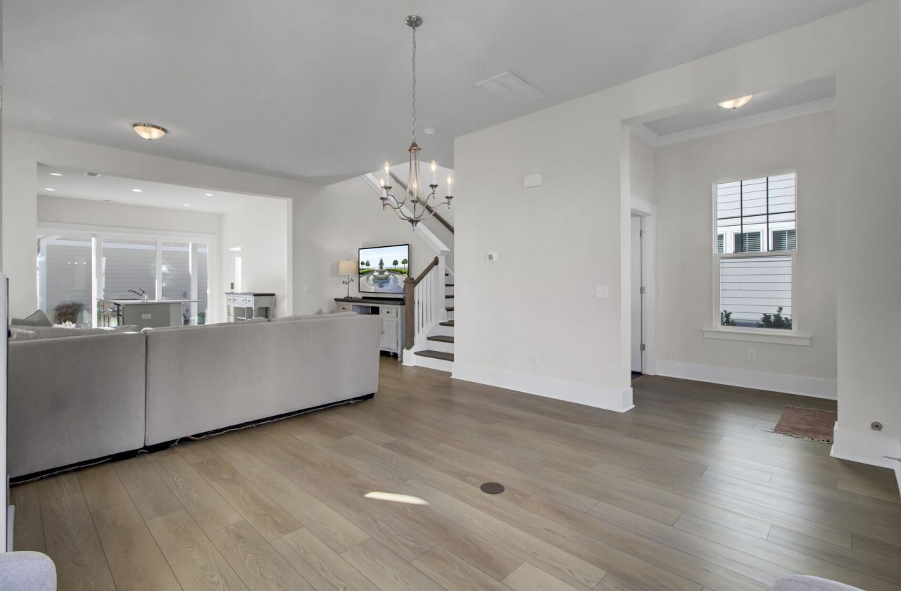 603 Trio Lane Photo 8