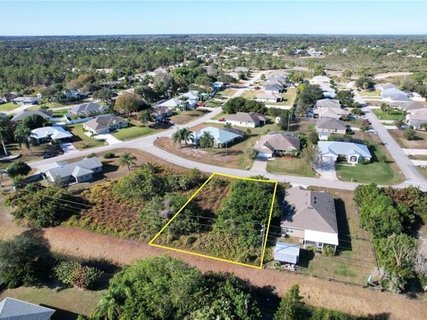 106 Tracy Drive, Sebastian, FL 32958