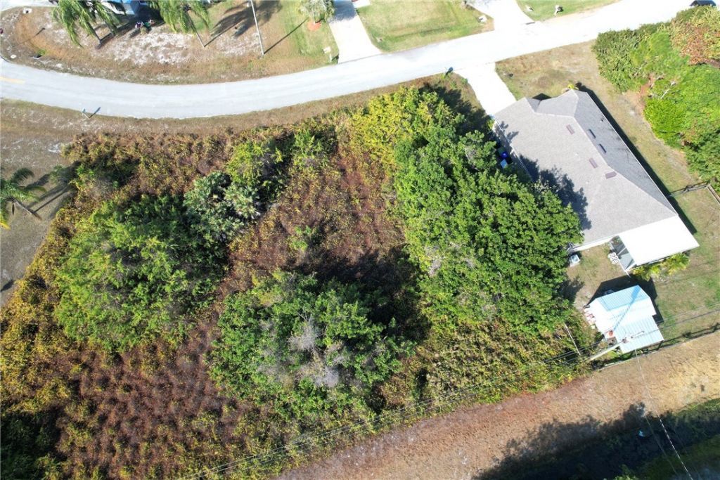 106 Tracy Drive, Sebastian, FL 32958 Photo