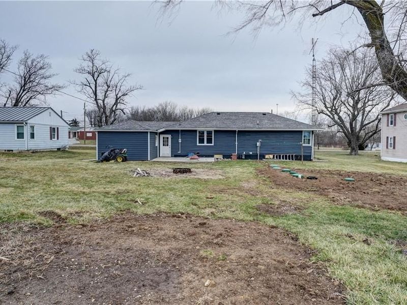 477 W State Route 571, Union City, OH 45390 Photo 4