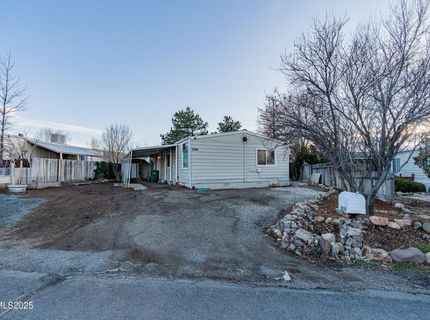 16180 Rhyolite Circle, Reno, NV 89521 Photo