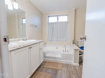 16180 Rhyolite Circle, Reno, NV 89521 Photo