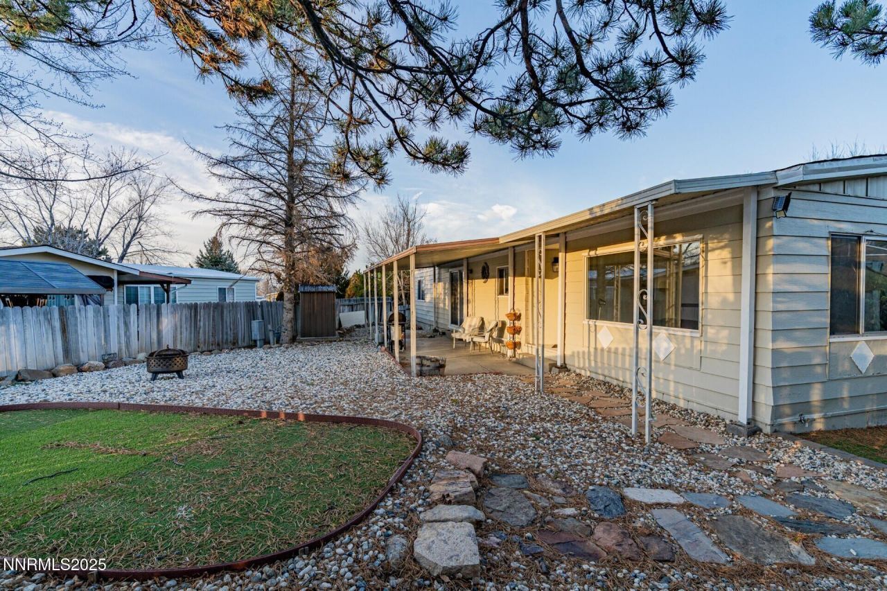 16180 Rhyolite Circle, Reno, NV 89521 Photo