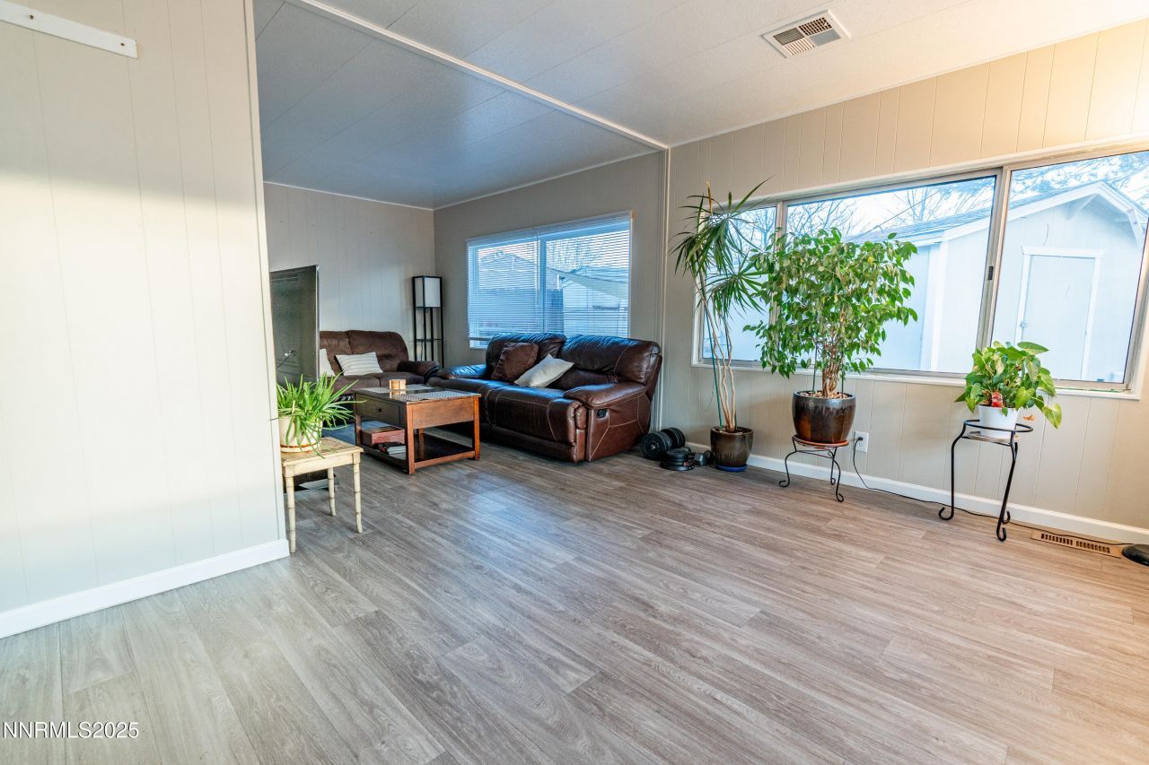 16180 Rhyolite Circle, Reno, NV 89521 Photo