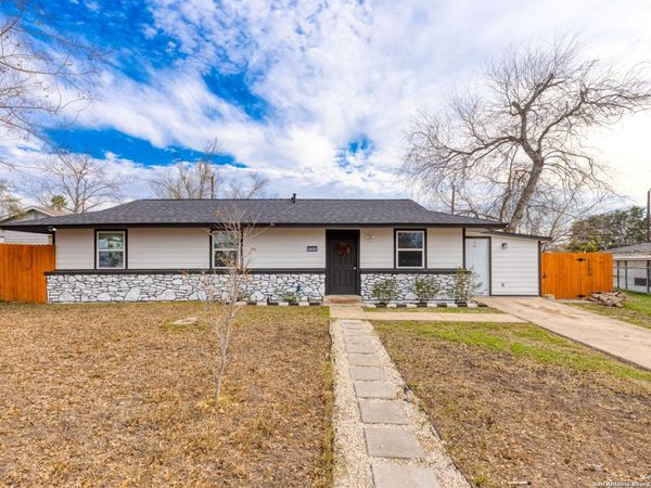 142 Hidden Valley, San Antonio, TX 78227