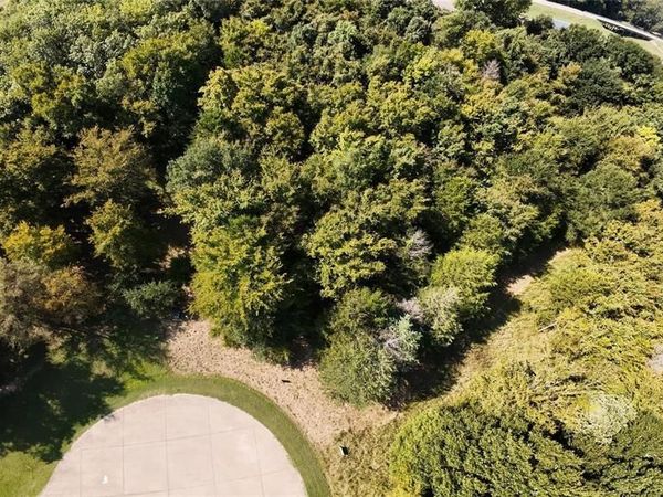 2099 Parkview Drive, Wills Point, TX 75169