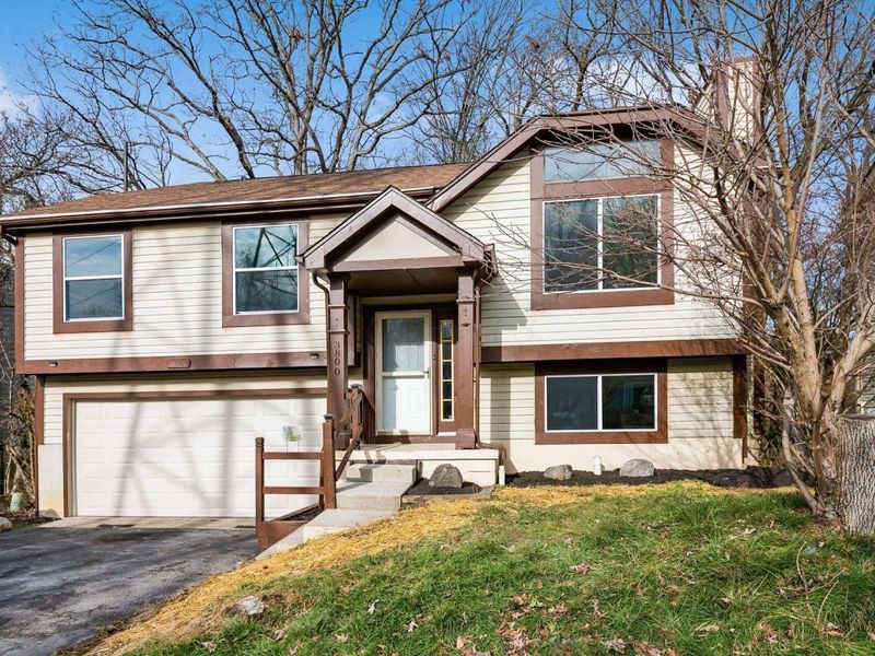 3800 Mount Hood Court, Columbus, OH 43230 Photo 3