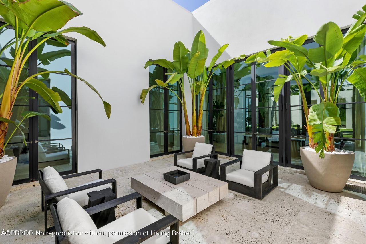 241 Jungle Road, Palm Beach, FL 33480 Photo