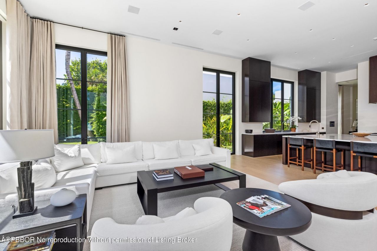 241 Jungle Road, Palm Beach, FL 33480 Photo