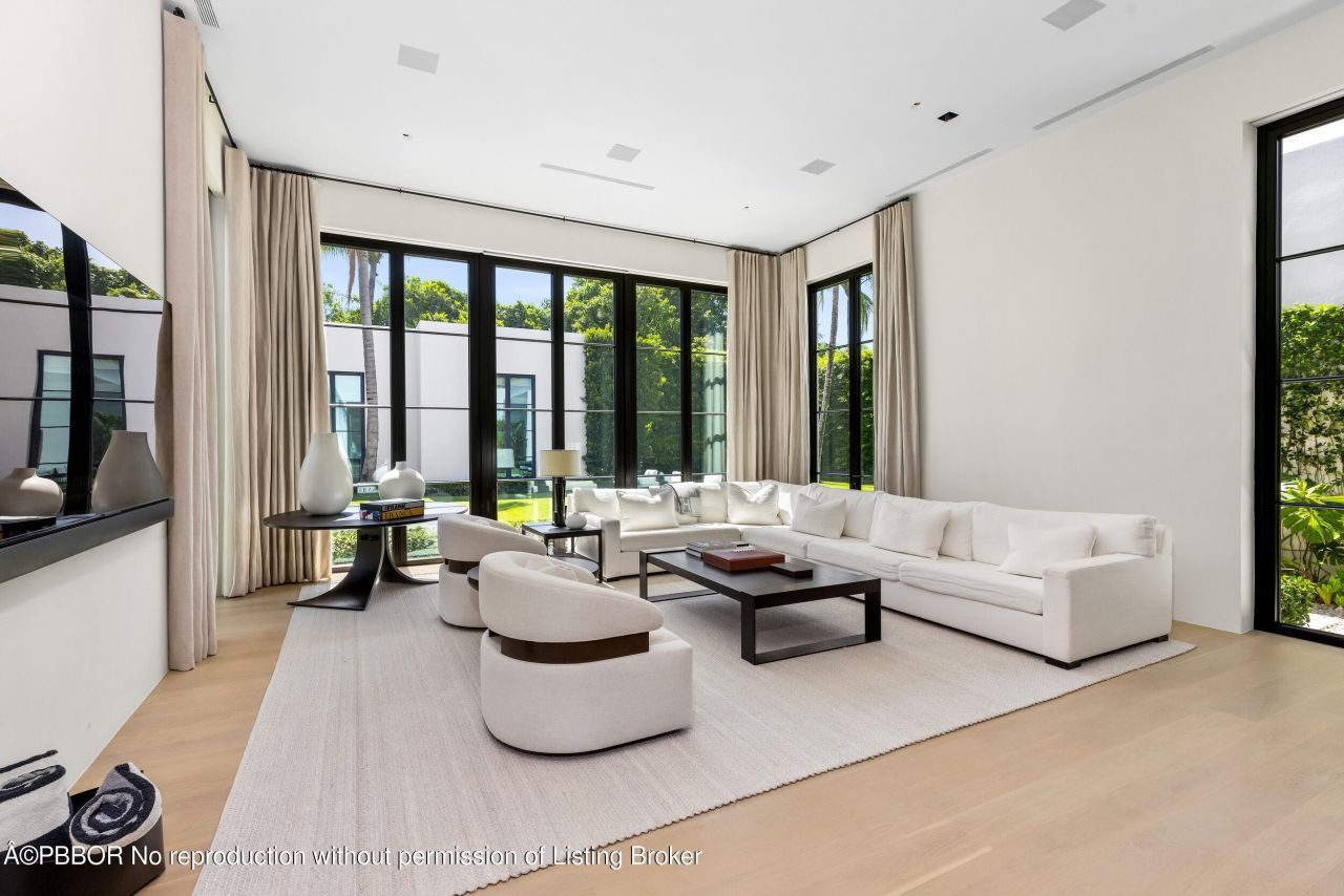 241 Jungle Road, Palm Beach, FL 33480 Photo