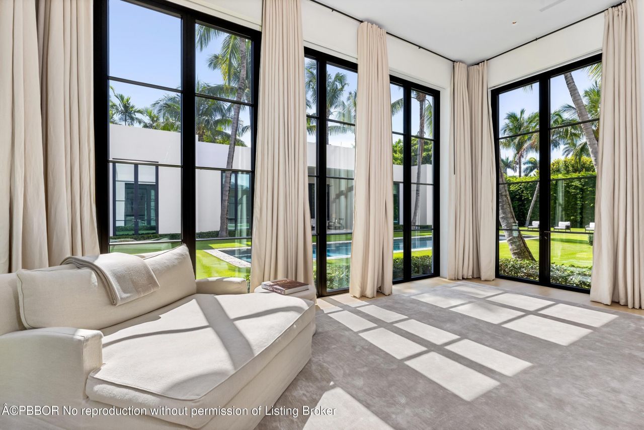 241 Jungle Road, Palm Beach, FL 33480 Photo