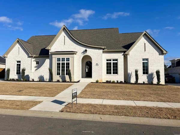 1520 Southwinds, Conway, AR 72034