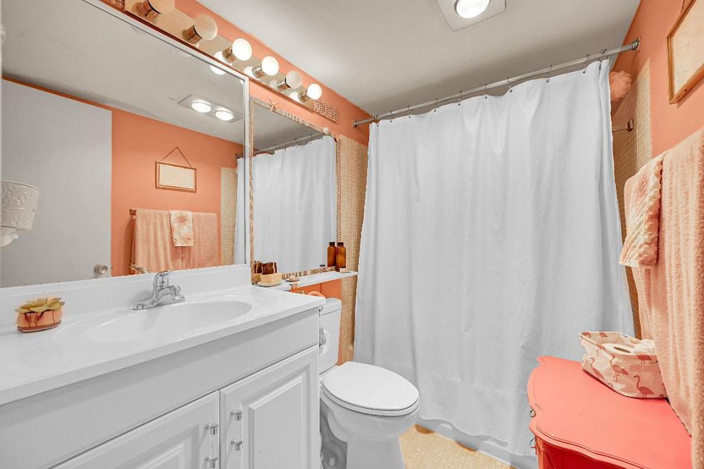 312 Sheffield M, West Palm Beach, FL 33417 Photo
