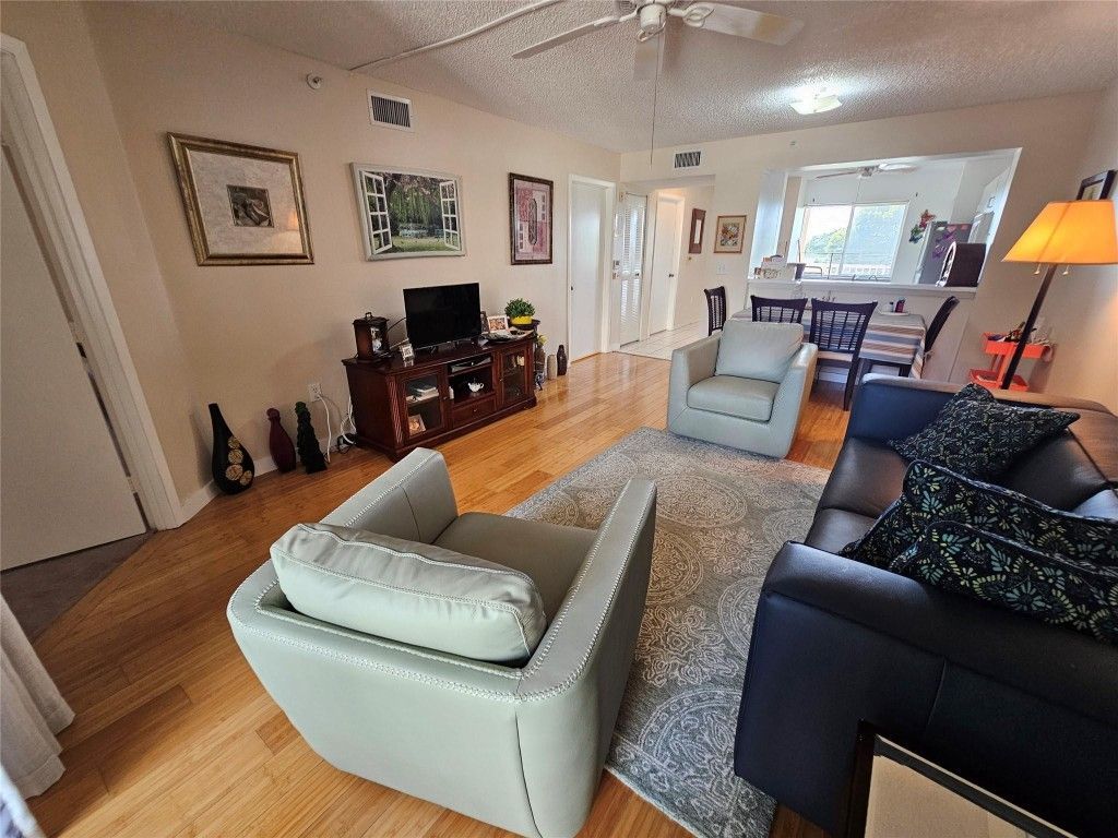 9525 Weldon Circle, Unit 410, Tamarac, FL 33321 Photo