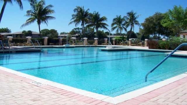 9525 Weldon Circle, Unit 410, Tamarac, FL 33321 Photo