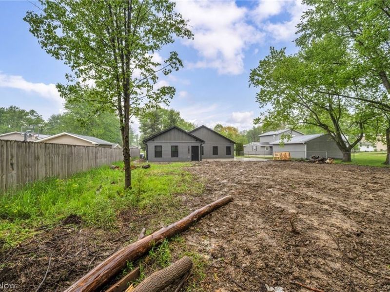 33743 Henwell Road, Columbia Station, OH 44028 Photo 15