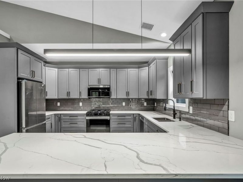 33743 Henwell Road, Columbia Station, OH 44028 Photo 26