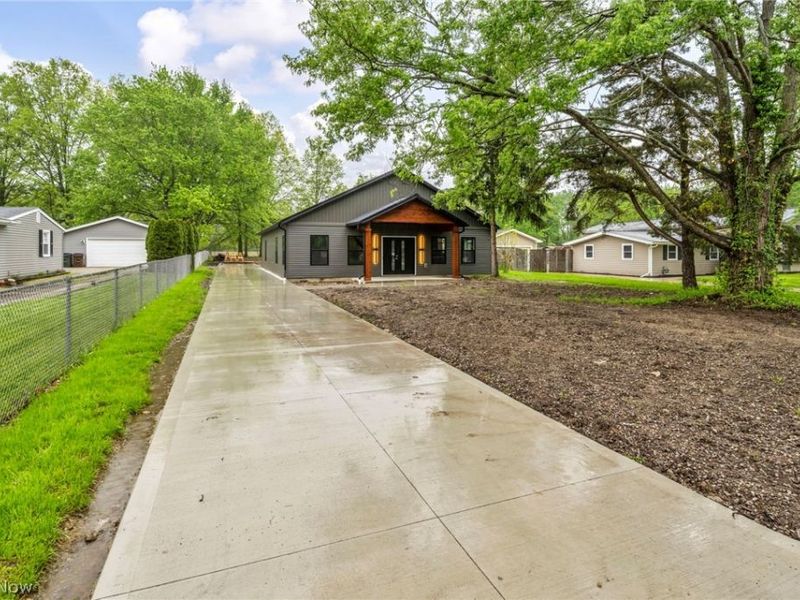 33743 Henwell Road, Columbia Station, OH 44028 Photo 6