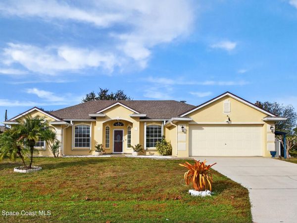 276 Taunton Road SW, Palm Bay, FL 32908