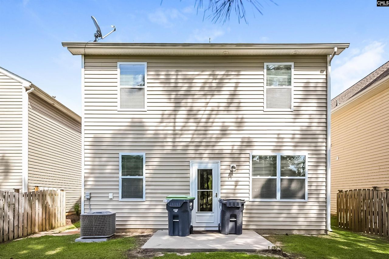 140 Whitton Court Photo 18