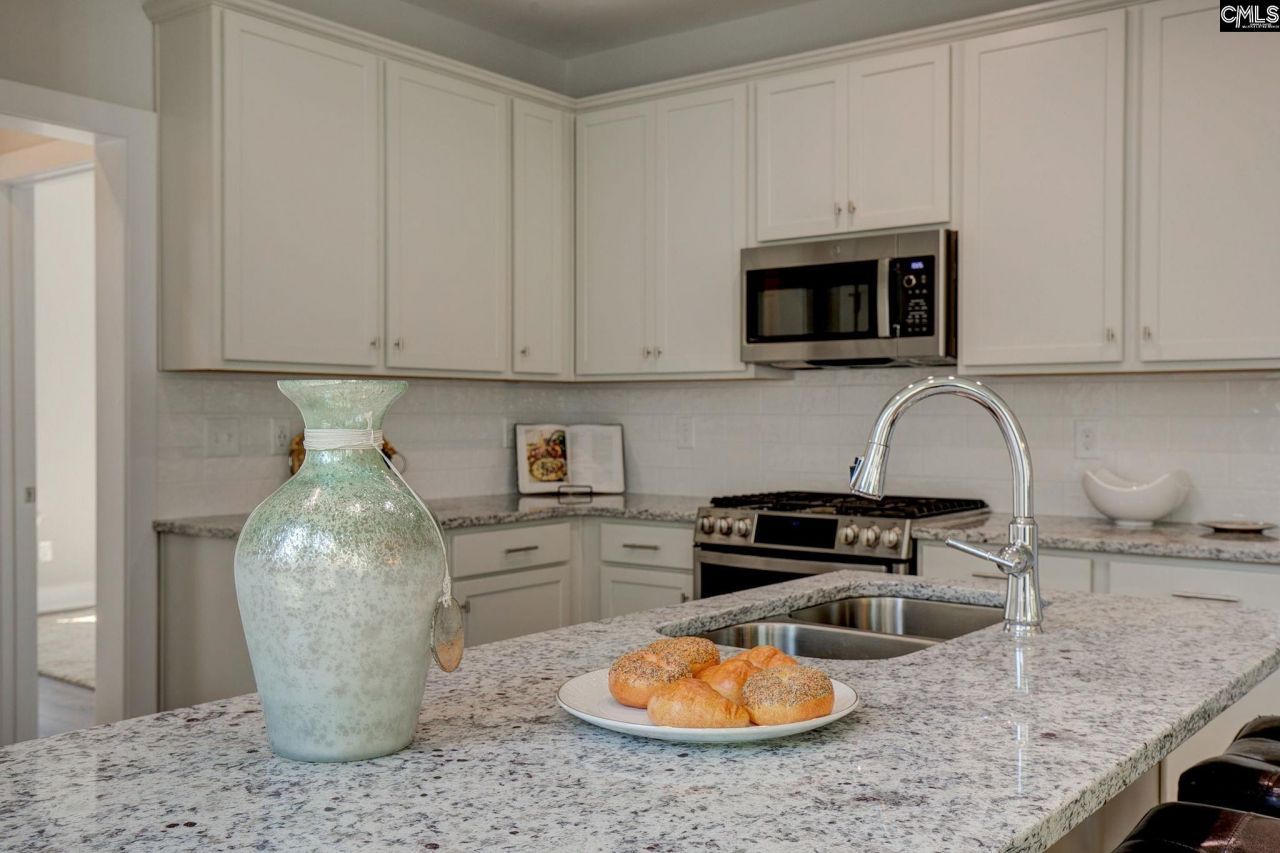 746 Poplar Street Photo 20