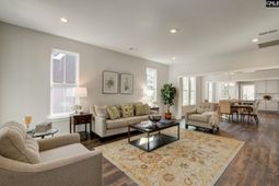 746 Poplar Street photo 4