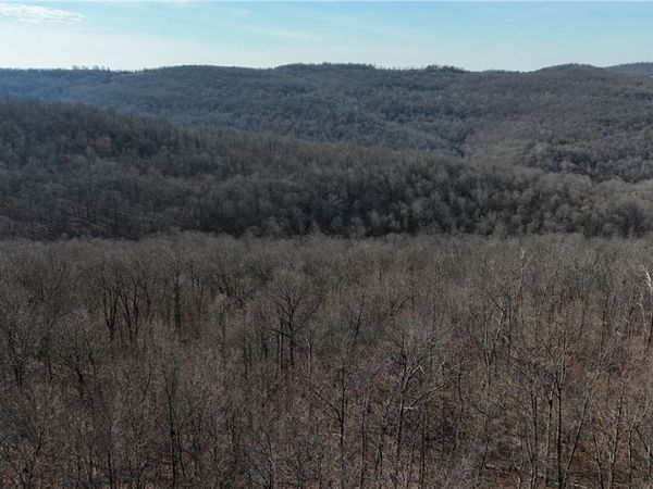 000 Possum Trot Park, Unit ossum To, Compton, AR 72624