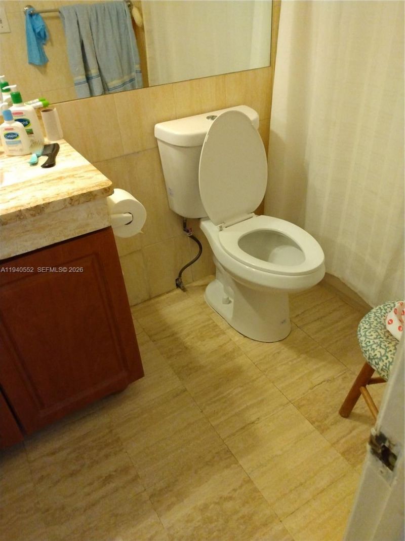 700 Biltmore Way , Unit 216, Coral Gables, FL 33134 Photo