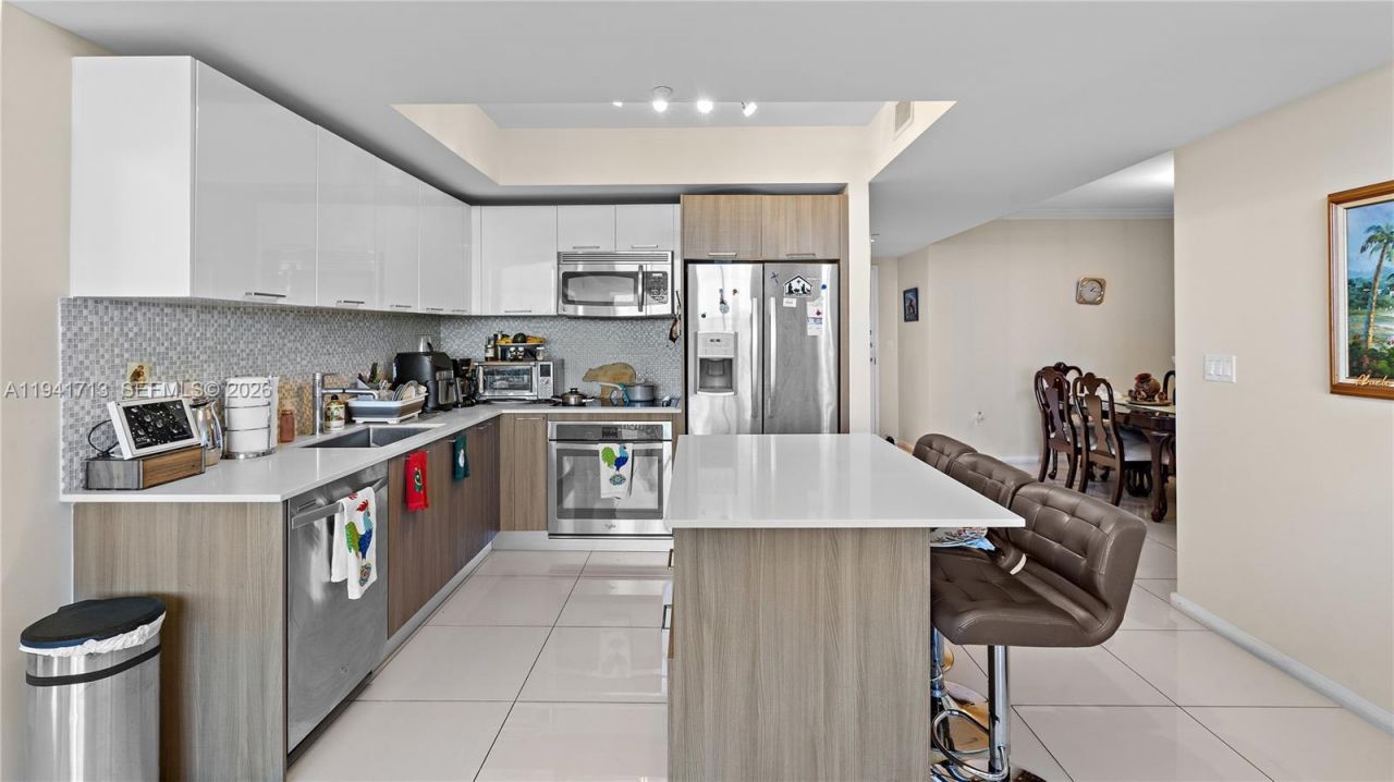 5252 NW 85th Ave, Unit 1110, Doral, FL 33166 Photo