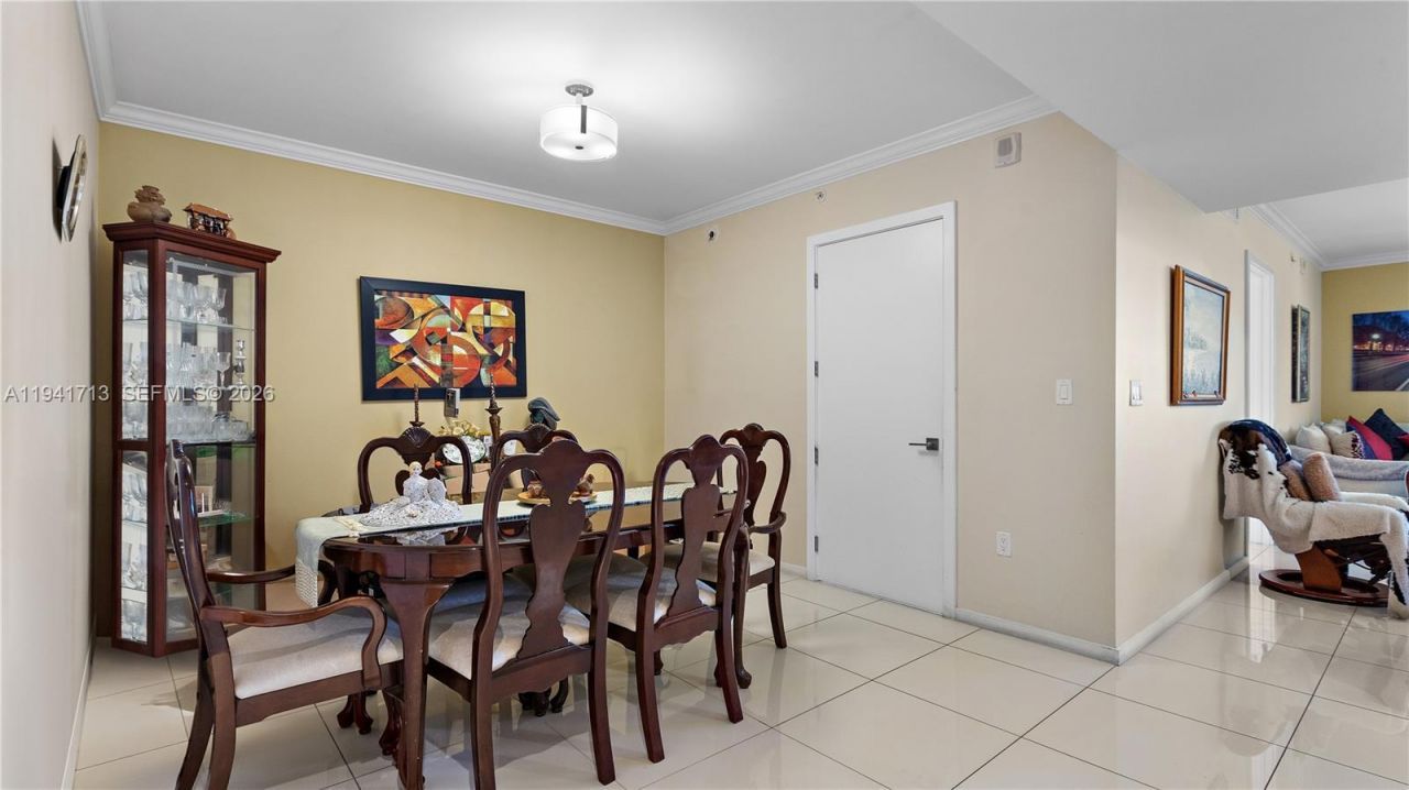 5252 NW 85th Ave, Unit 1110, Doral, FL 33166 Photo