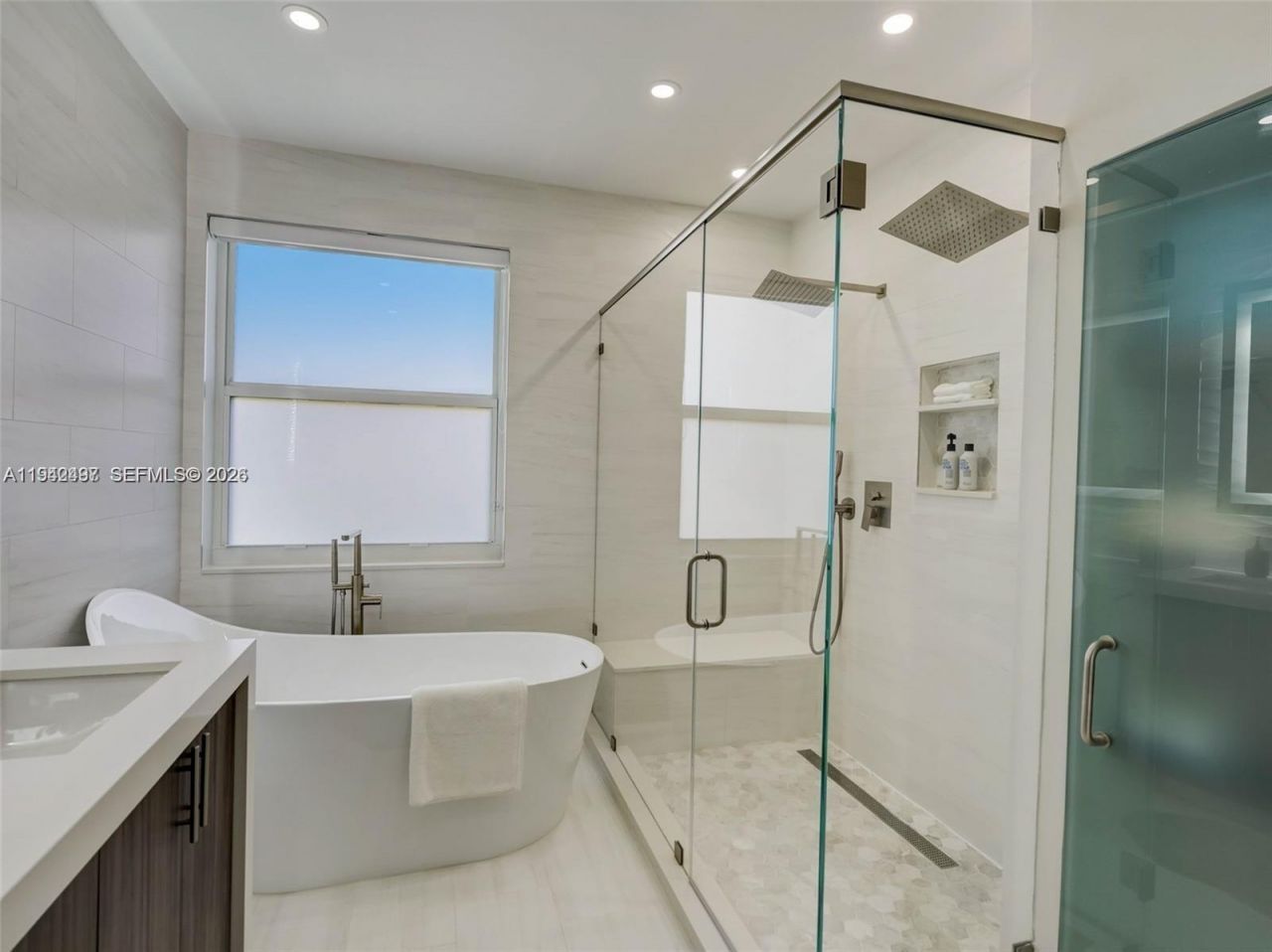 963 S Harbor Vw S, Hollywood, FL 33019 Photo