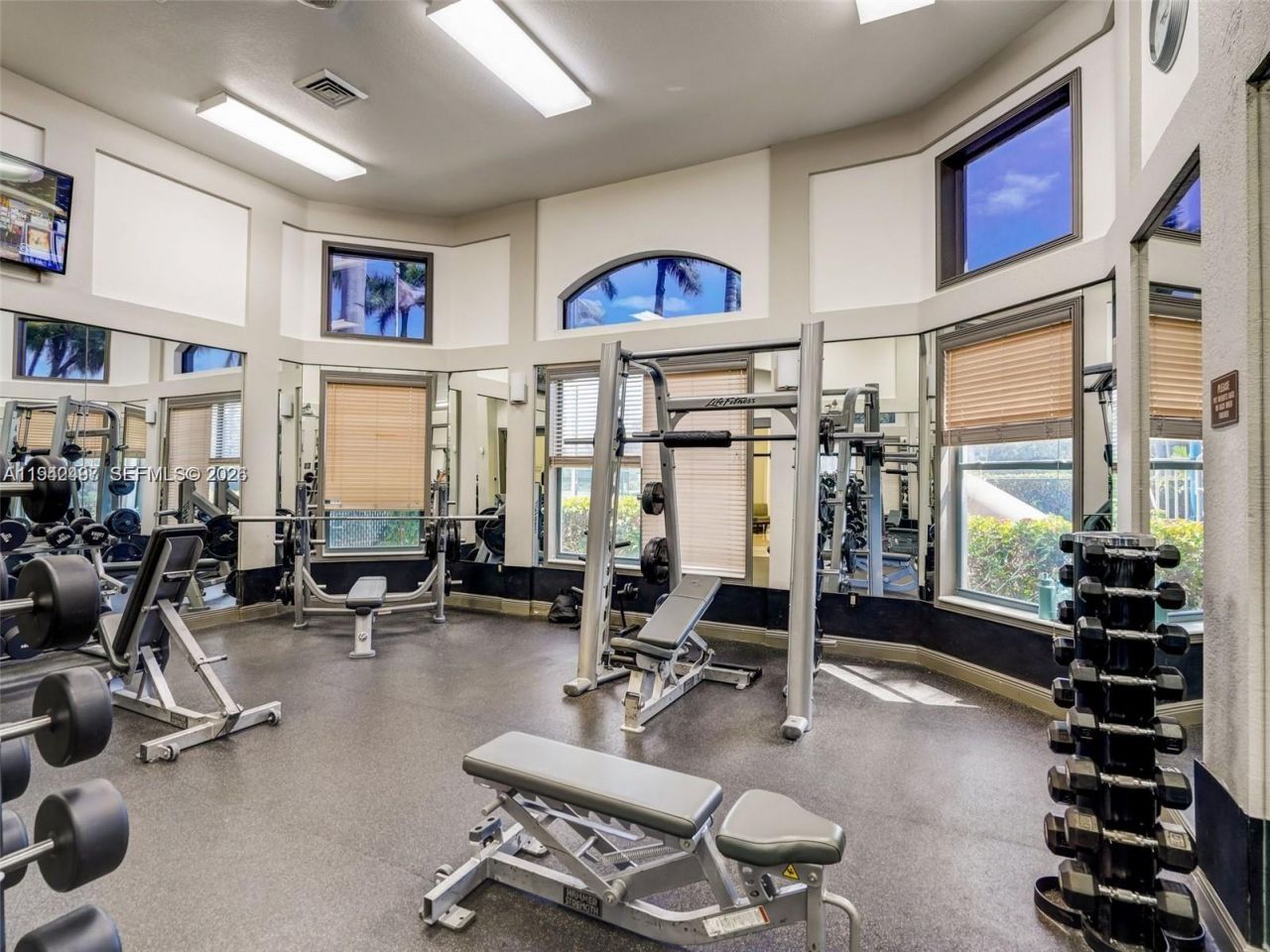 963 S Harbor Vw S, Hollywood, FL 33019 Photo