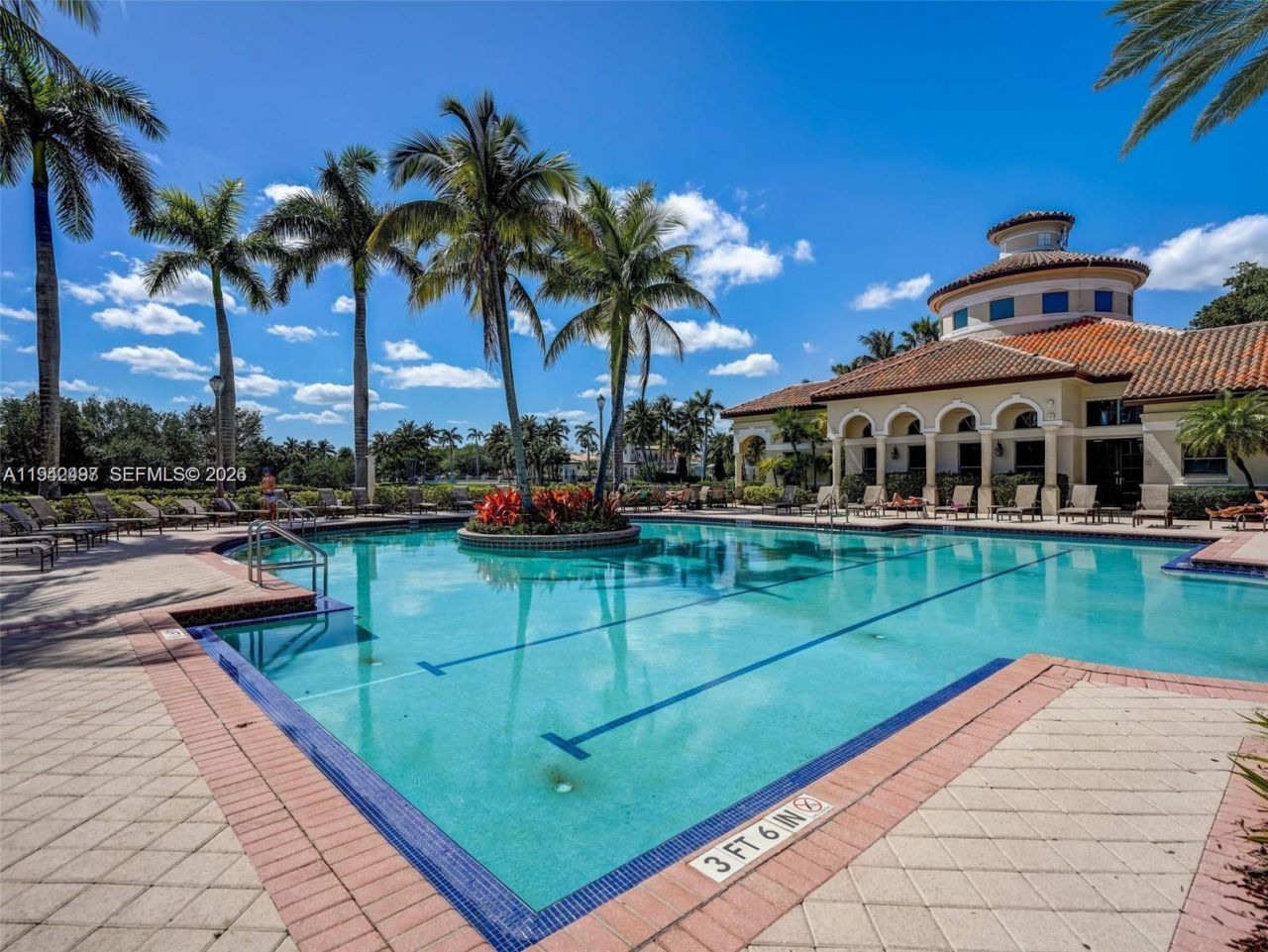 963 S Harbor Vw S, Hollywood, FL 33019 Photo