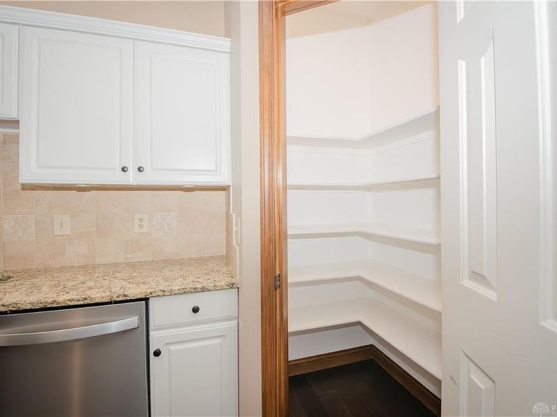 2719 Sycamore Ridge Court, Beavercreek, OH 45431 Photo 12