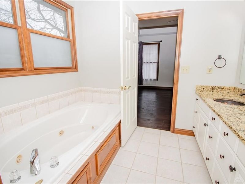 2719 Sycamore Ridge Court, Beavercreek, OH 45431 Photo 21