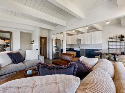 2081 Venice Drive, Unit 280, South Lake Tahoe, CA 96150 Photo