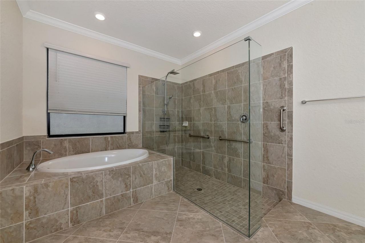 10202 Marbella Drive, Bradenton, FL 34211 Photo