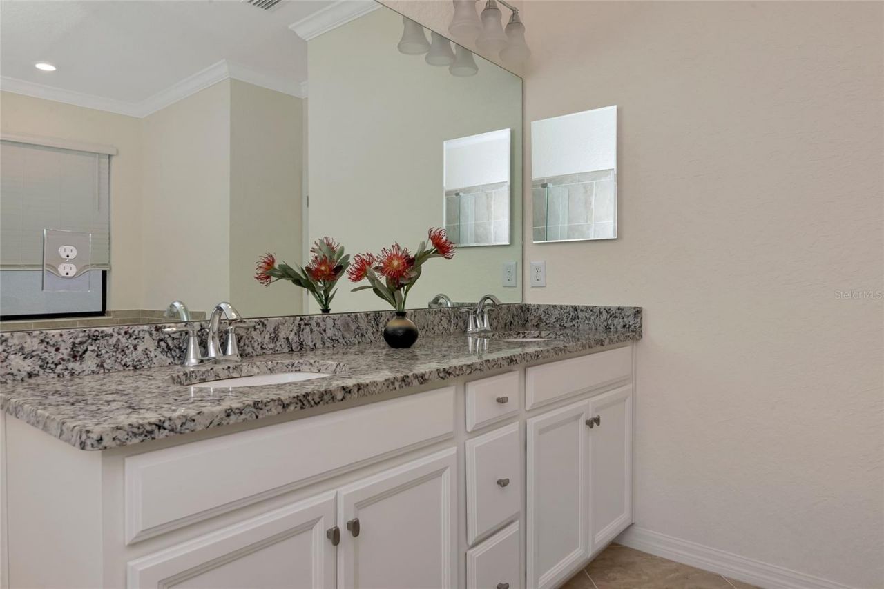 10202 Marbella Drive, Bradenton, FL 34211 Photo