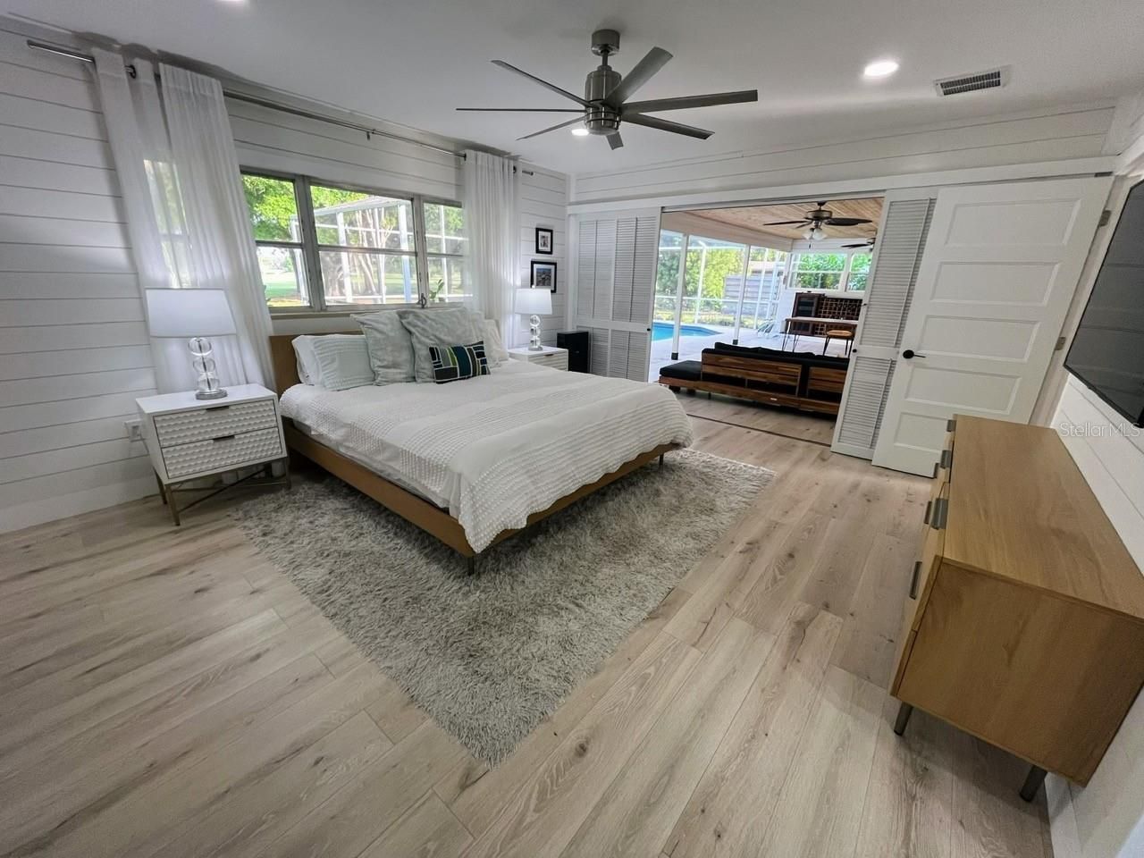 703 Whitfield Avenue, Sarasota, FL 34243 Photo