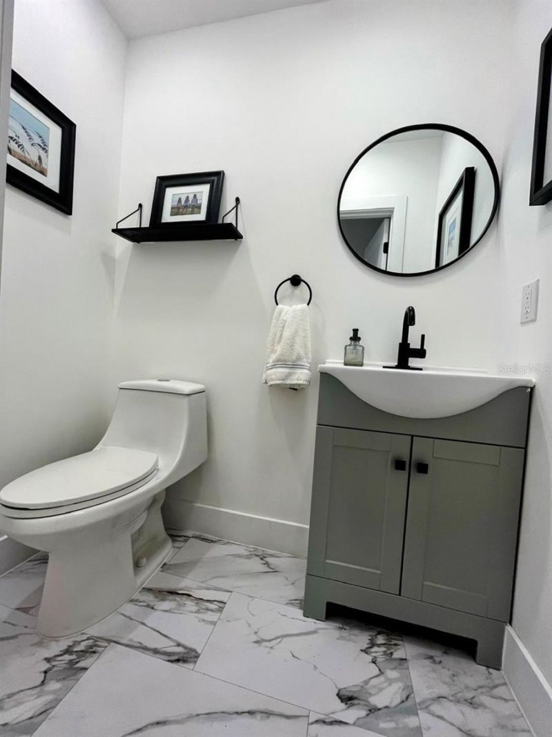 703 Whitfield Avenue, Sarasota, FL 34243 Photo