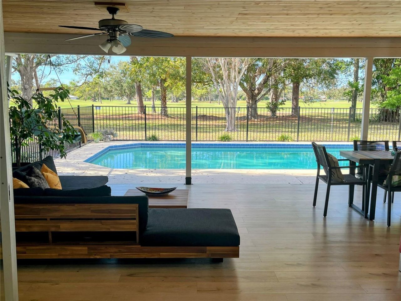 703 Whitfield Avenue, Sarasota, FL 34243 Photo