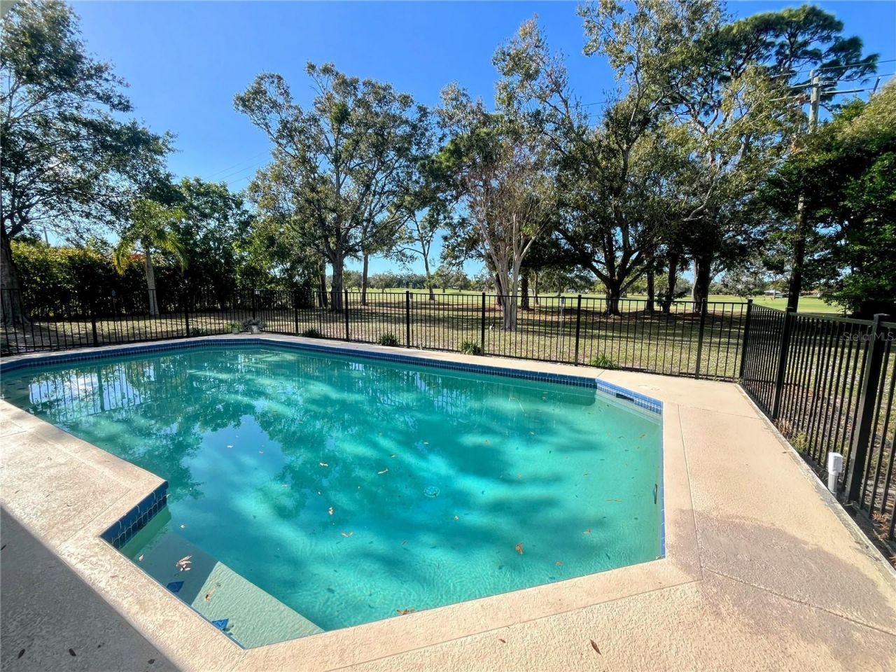 703 Whitfield Avenue, Sarasota, FL 34243 Photo