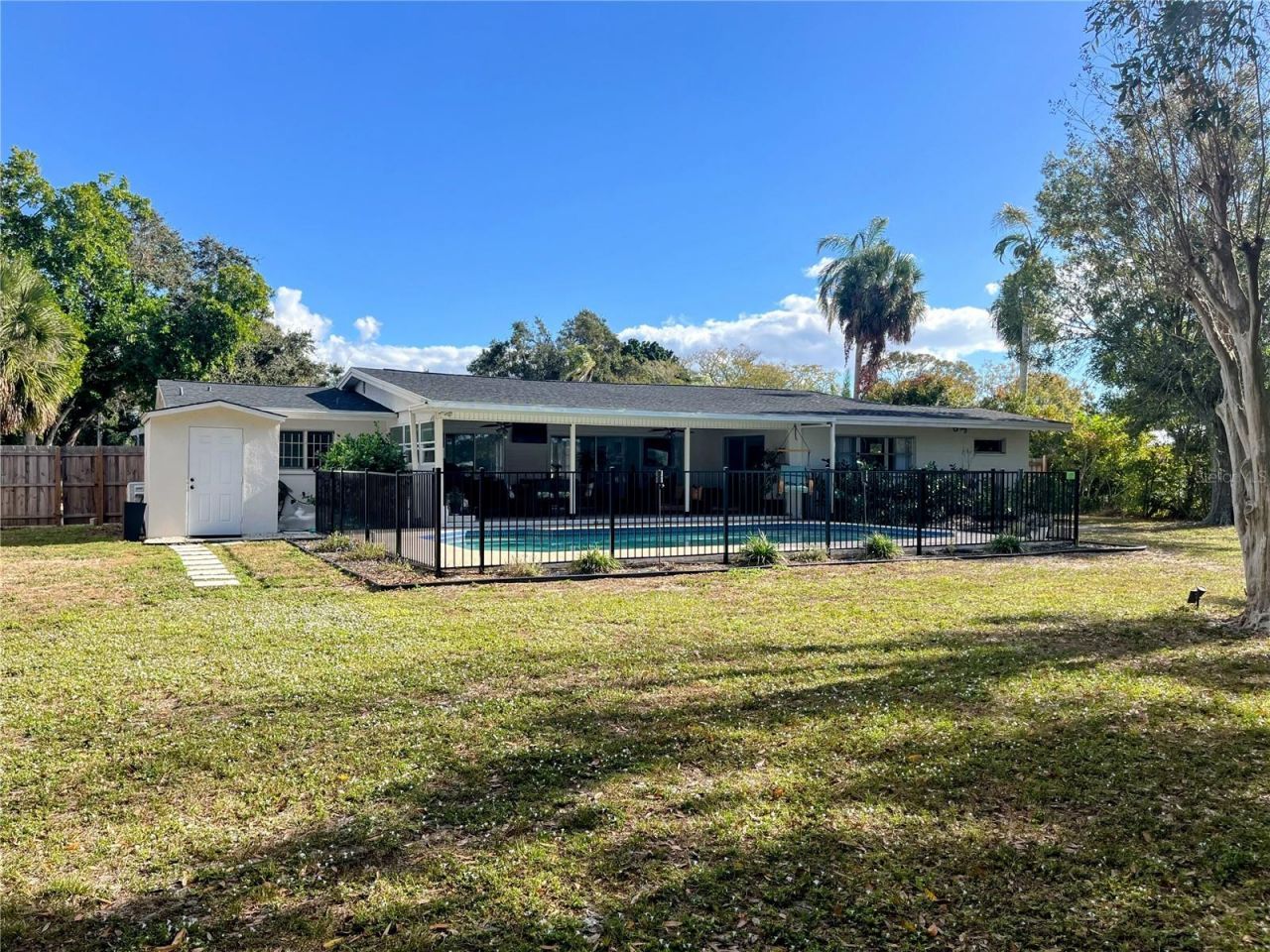 703 Whitfield Avenue, Sarasota, FL 34243 Photo