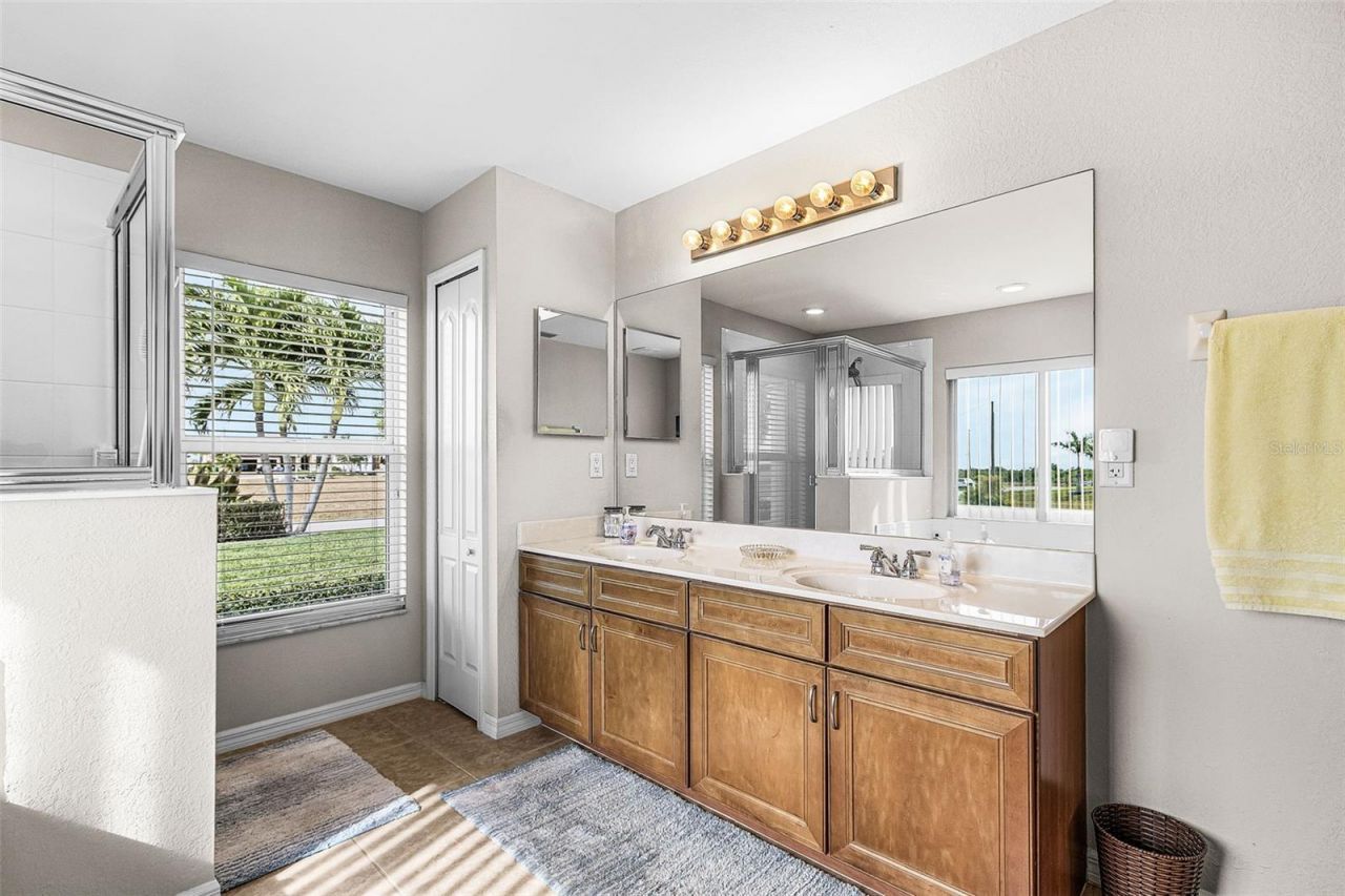 2847 NW 46th Place, Cape Coral, FL 33993 Photo