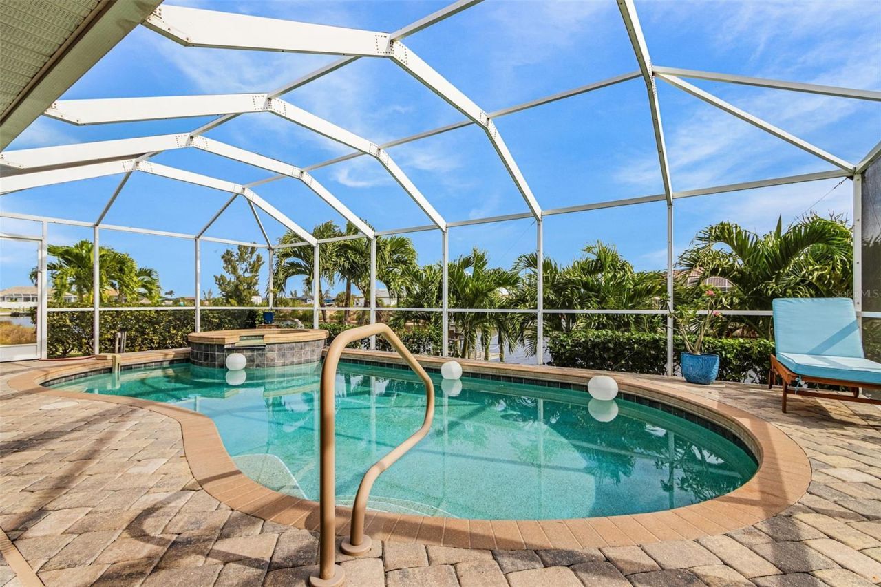 2847 NW 46th Place, Cape Coral, FL 33993 Photo