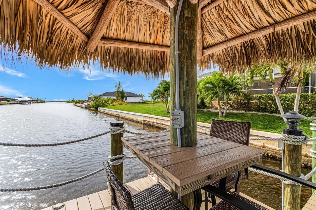 2847 NW 46th Place, Cape Coral, FL 33993 Photo