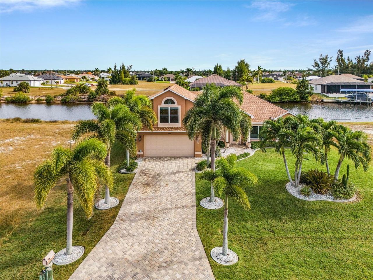 2847 NW 46th Place, Cape Coral, FL 33993 Photo