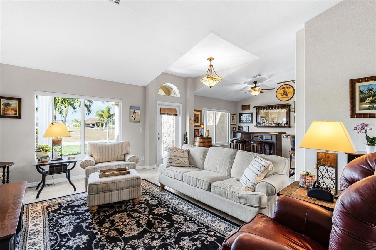 2847 NW 46th Place, Cape Coral, FL 33993 Photo