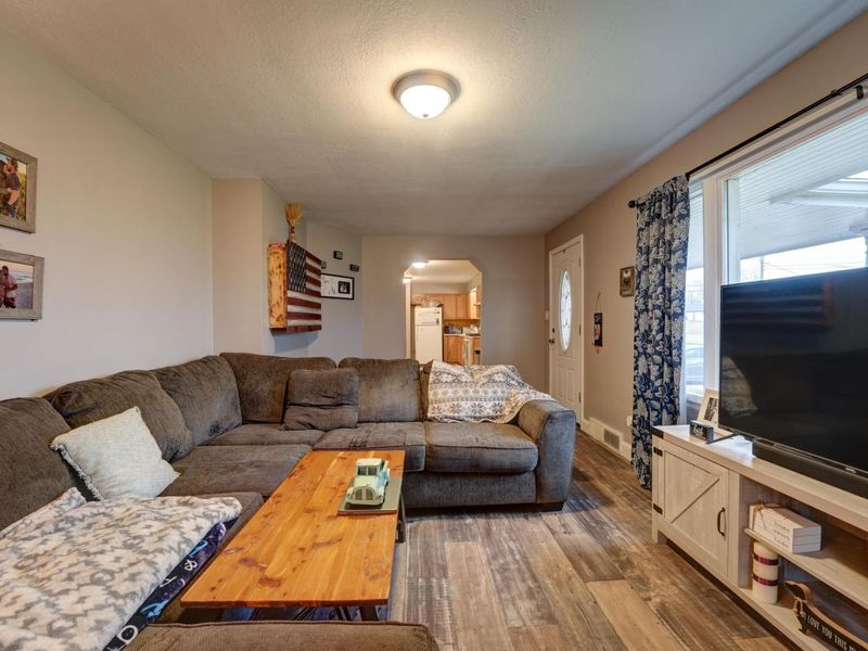 477 W State Route 571, Union City, OH 45390 Photo 6