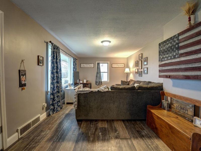 477 W State Route 571, Union City, OH 45390 Photo 7